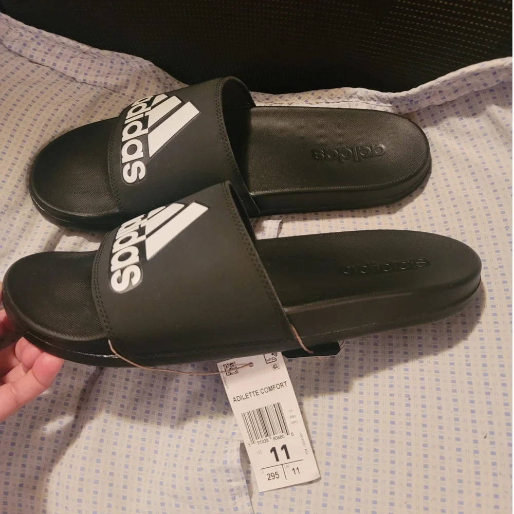 Adidas Men's Adilette Comfort Slides Sandals Size 11 - Picture 3 of 8